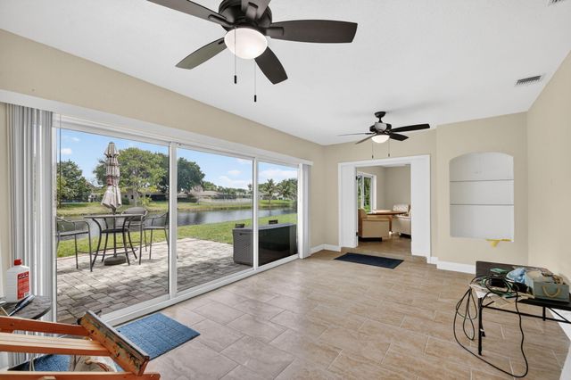 1262 Essex Drive, Wellington, FL 33414
