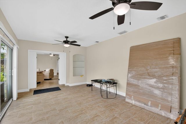 1262 Essex Drive, Wellington, FL 33414