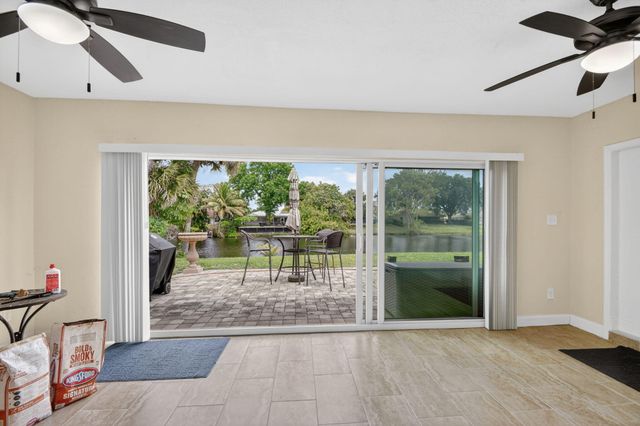1262 Essex Drive, Wellington, FL 33414