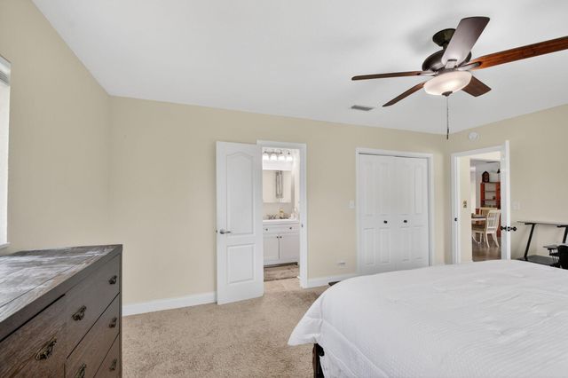 1262 Essex Drive, Wellington, FL 33414