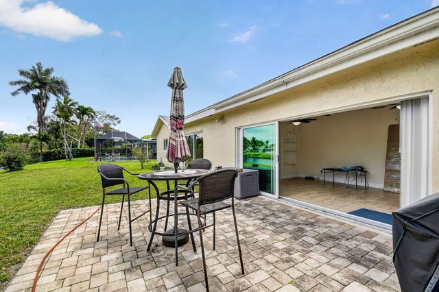 1262 Essex Drive, Wellington, FL 33414