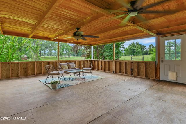 38 Hidden Hills Lake Road, Arnaudville, LA 70512