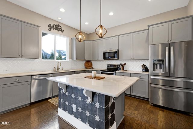 140 Tisbury Drive, Holly Springs, NC 27540