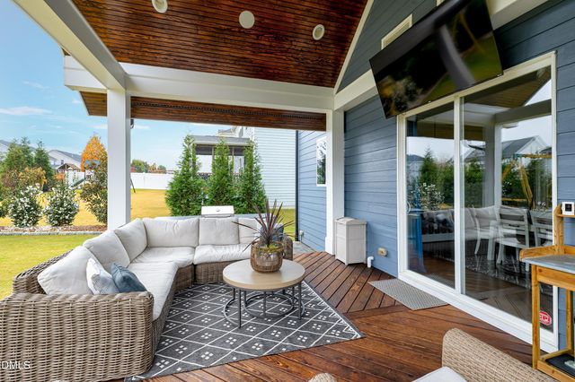 140 Tisbury Drive, Holly Springs, NC 27540