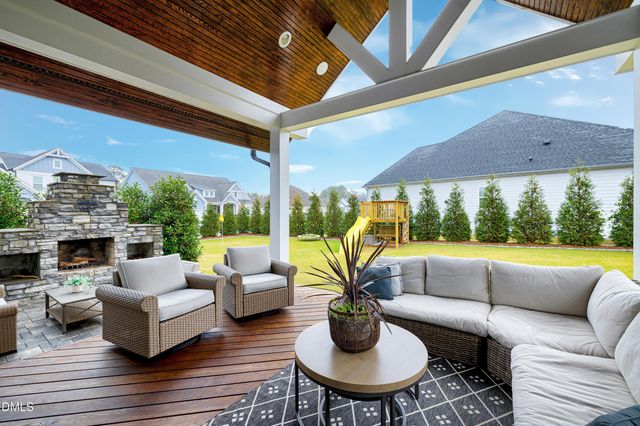 140 Tisbury Drive, Holly Springs, NC 27540