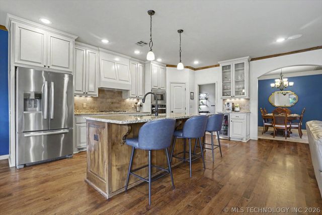 16310 E 47th Place, Tulsa, OK 74134