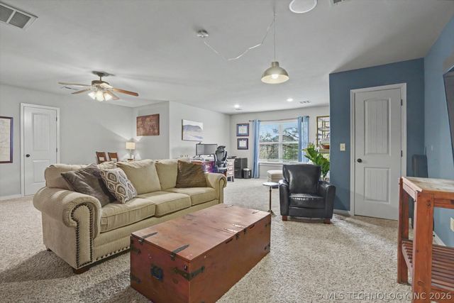 16310 E 47th Place, Tulsa, OK 74134