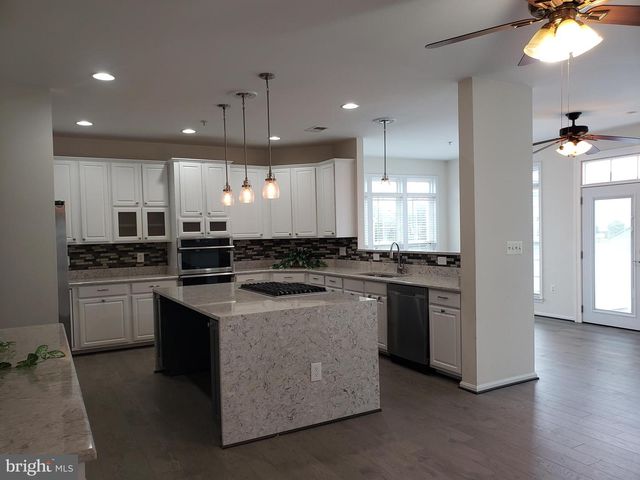 7406 WHITE PLAINS LN, Brandywine, MD 20613