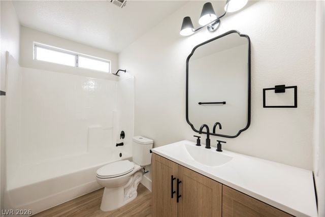 9516 Fox Forest Avenue, Las Vegas, NV 89129