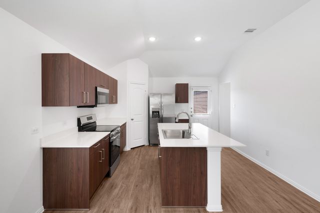 236 Woodlands Boulevard, Terrell, TX 75160