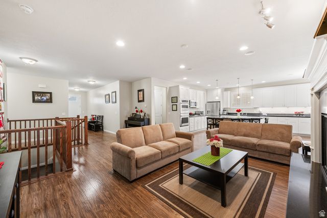 757 S 725 W, Layton, UT 84041