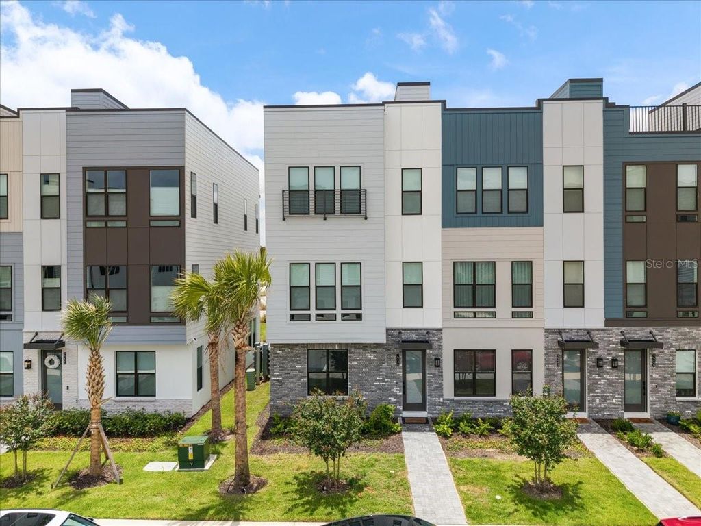 2236 BRIX STREET, Orlando, FL 32804