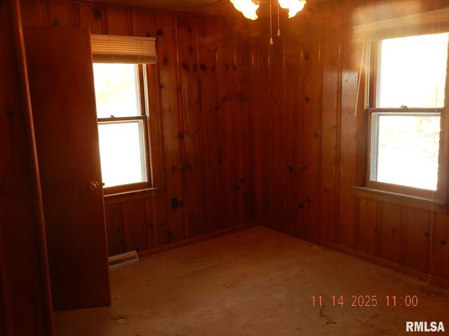 814 4TH Street, Colona, IL 61241