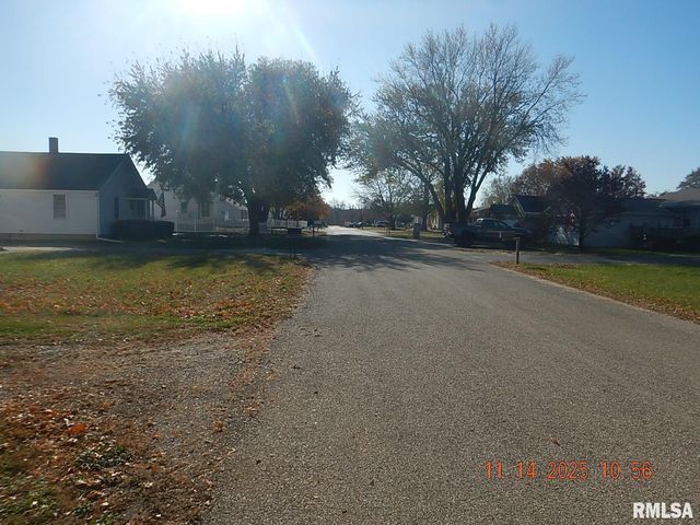 814 4TH Street, Colona, IL 61241