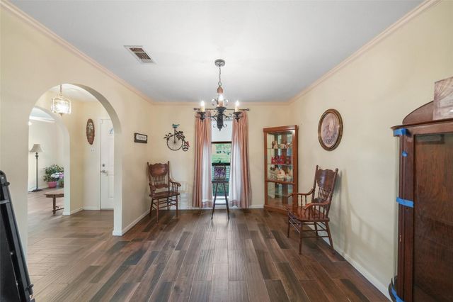 15542 Edenvale Street, Friendswood, TX 77546