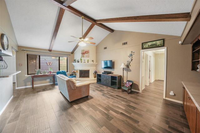 15542 Edenvale Street, Friendswood, TX 77546