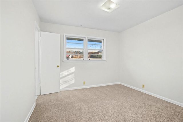 441 Hilltop SW Road, Conyers, GA 30094