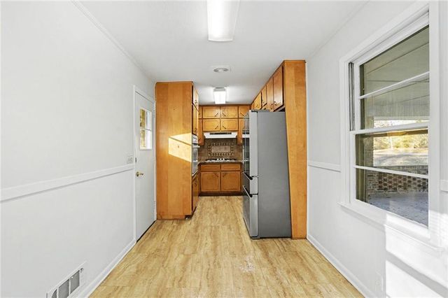 441 Hilltop SW Road, Conyers, GA 30094