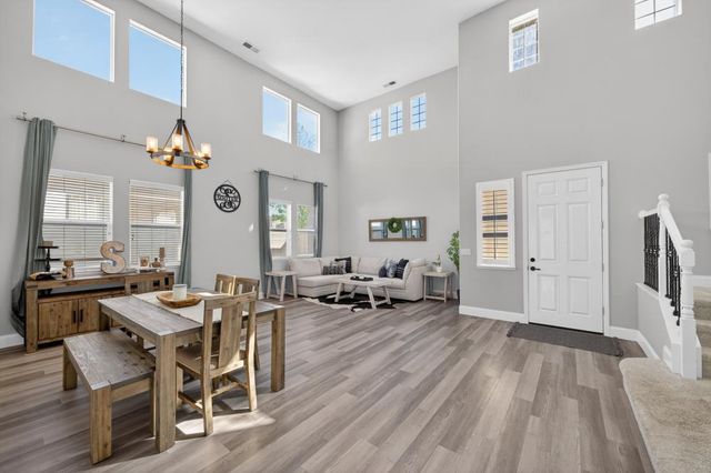 1820 Donner Rd, West Sacramento, CA 95691