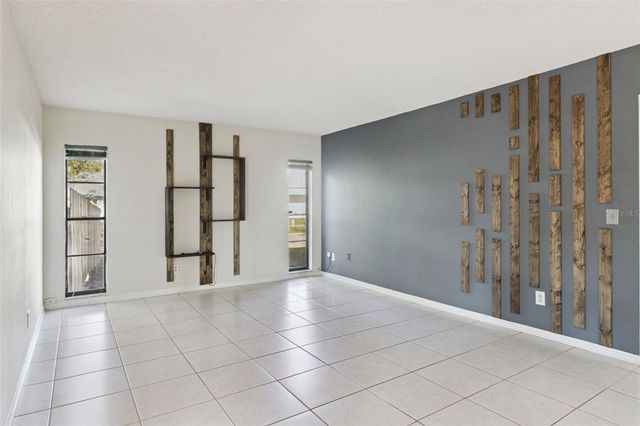 4646 LANDSCAPE DRIVE, Tampa, FL 33624