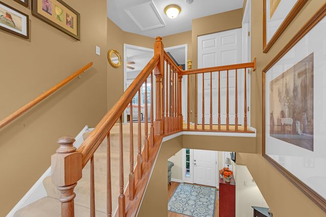 1656 Penny Lane, Bartlett, IL 60103