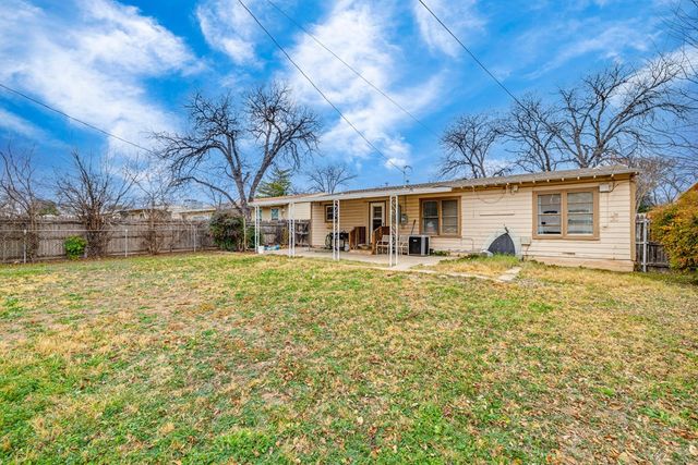 2707 Beauregard Avenue, San Angelo, TX 76901