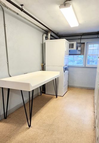 151 Milk 7, Westborough, MA 01581