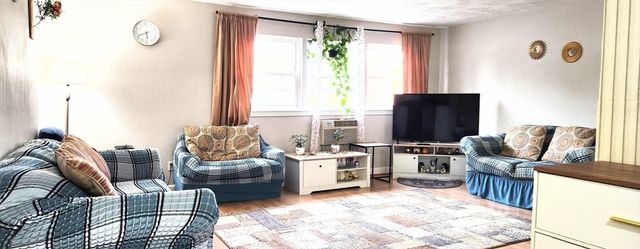 151 Milk 7, Westborough, MA 01581