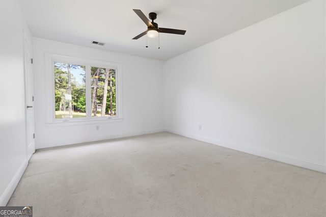 398 Dunleven Manor Walk, Lawrenceville, GA 30043