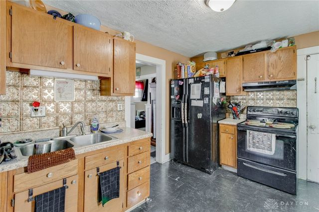 1221 Terrace Drive, Springfield, OH 45503