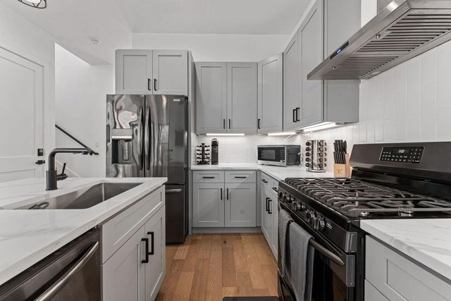910 Tillery ST A & B, Austin, TX 78702