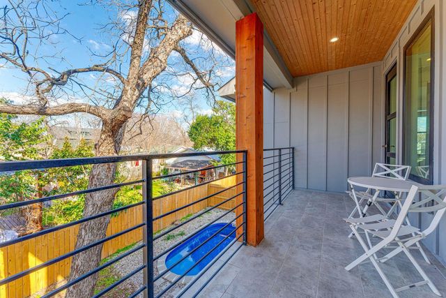 910 Tillery ST A & B, Austin, TX 78702