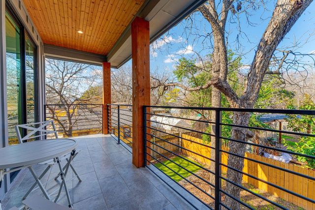 910 Tillery ST A & B, Austin, TX 78702