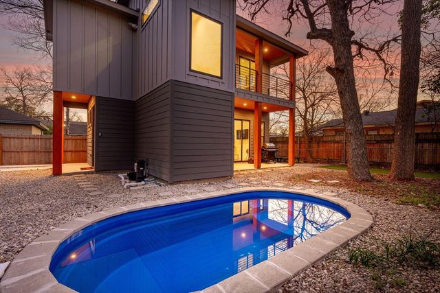910 Tillery ST A & B, Austin, TX 78702
