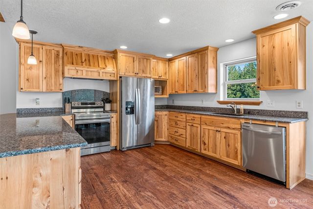 503 Cemetery Road, Kalama, WA 98625