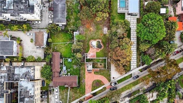 12395 Griffing Blvd, North Miami, FL 33161