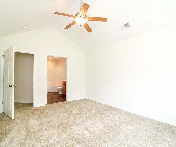 5931 Five Forks Rd, Pamplin, VA 23958