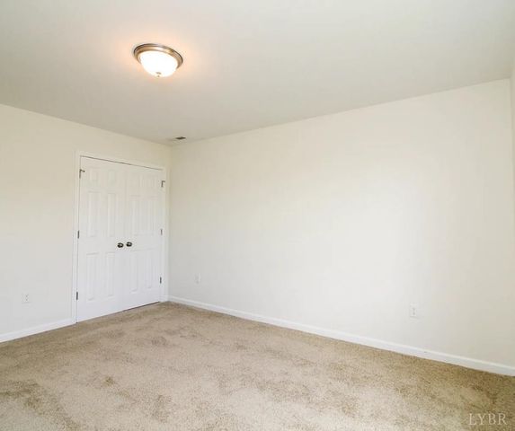 5931 Five Forks Rd, Pamplin, VA 23958