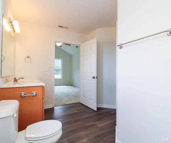 5931 Five Forks Rd, Pamplin, VA 23958