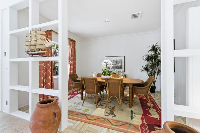 110 Merrain Road, Palm Beach, FL 33480