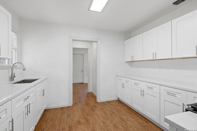 1235 Sims, San Antonio, TX 78225