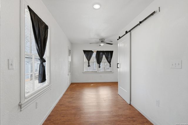 1235 Sims, San Antonio, TX 78225