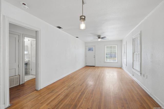 1235 Sims, San Antonio, TX 78225