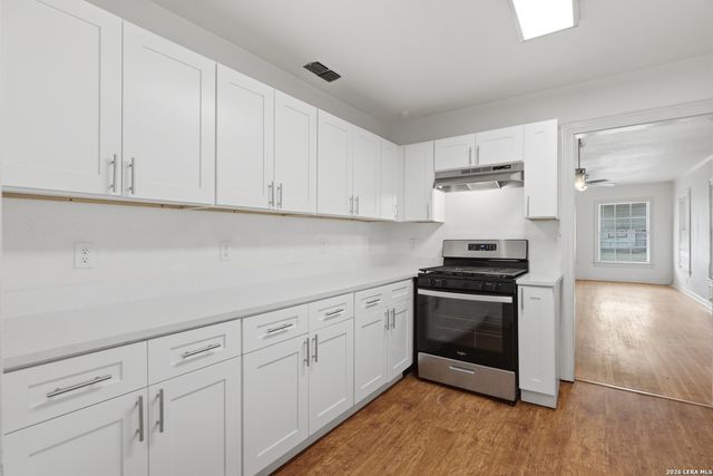 1235 Sims, San Antonio, TX 78225