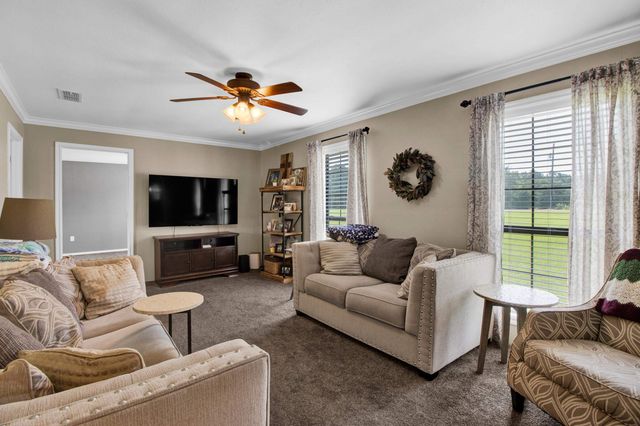 3721 Cooks Road, Marshall, TX 75670