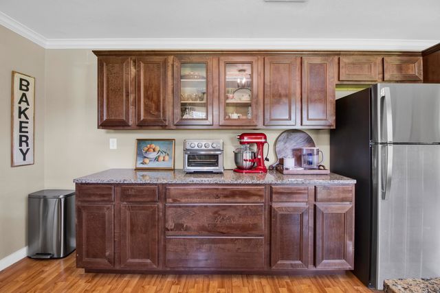 3721 Cooks Road, Marshall, TX 75670