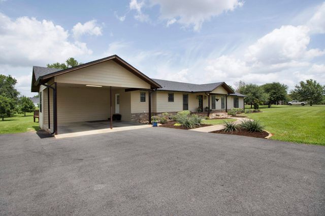 3721 Cooks Road, Marshall, TX 75670