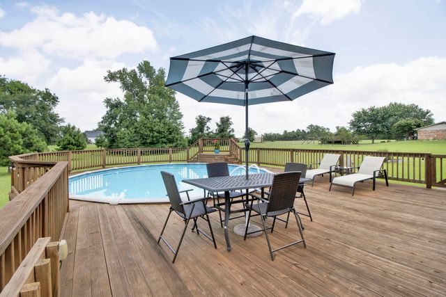 3721 Cooks Road, Marshall, TX 75670