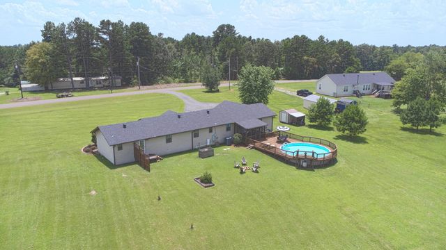 3721 Cooks Road, Marshall, TX 75670