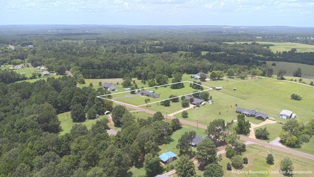 3721 Cooks Road, Marshall, TX 75670